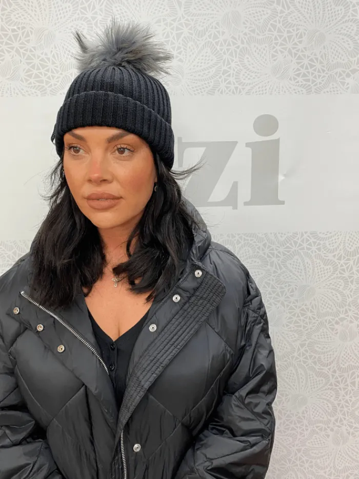 bobbl_t_classic_black_woo_0.webp Bobbl Faux Fur Accessories | Hats & Hair Accessories^T Classic Black Wool Beanie Hat Stormy Weather Pom Pom