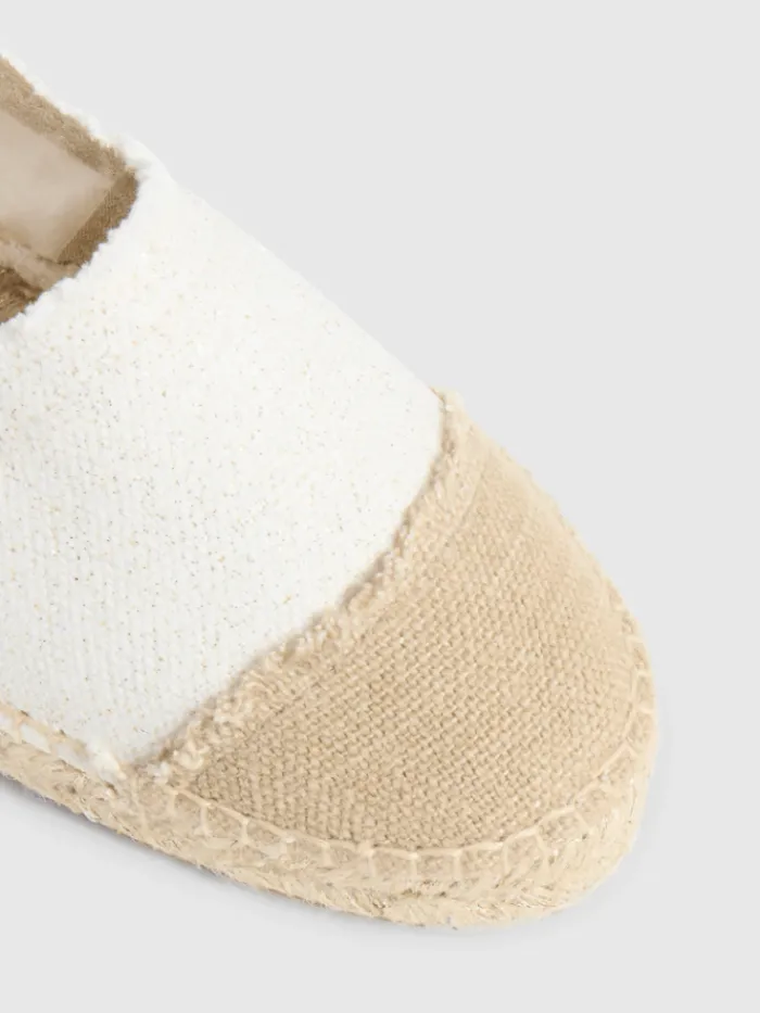 castaner_kampala_espadril_3.webp Castaner Footwear | Footwear^KAMPALA Espadrilles In White And Gold 022718 4078