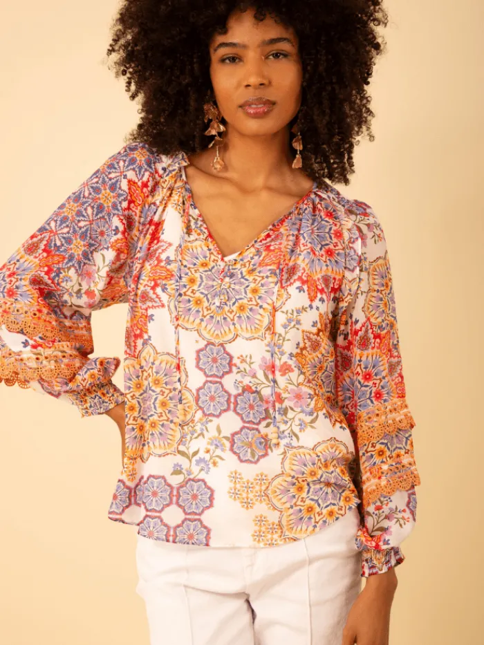 hale_bob_lilith_ivory_wit_0.webp Hale Bob Tops | Gifts Under £250^LILITH Ivory With Print Top H43EK220A Col IVR