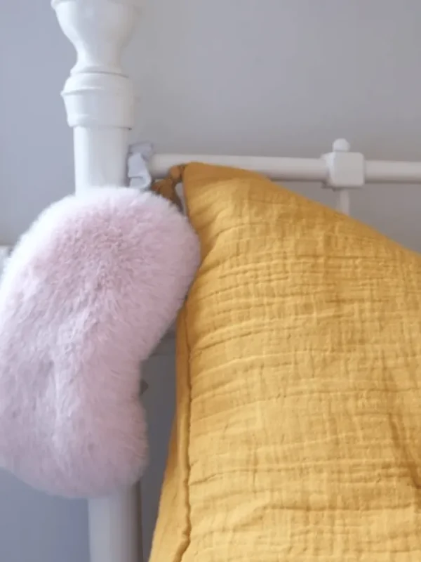 Helen Moore Faux Fur Accessories | Gifts Under £50^(CS) Faux Fur Blossom Cloud Eye Mask