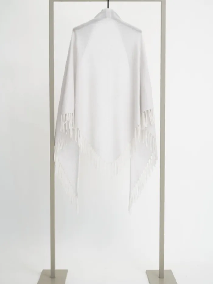 herzens_angelegenheit_wom_1-3.webp Herzen’s Angelegenheit Coats And Jackets | Knitwear^Women's Wool And Cashmere Pearl Grey Cape With