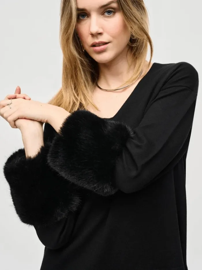 joseph_ribkoff_womens_swe_2.webp Joseph Ribkoff Knitwear | Gifts Under £250^Women's Sweater Knit Tunic With Furry Cuffs 243955 Col
