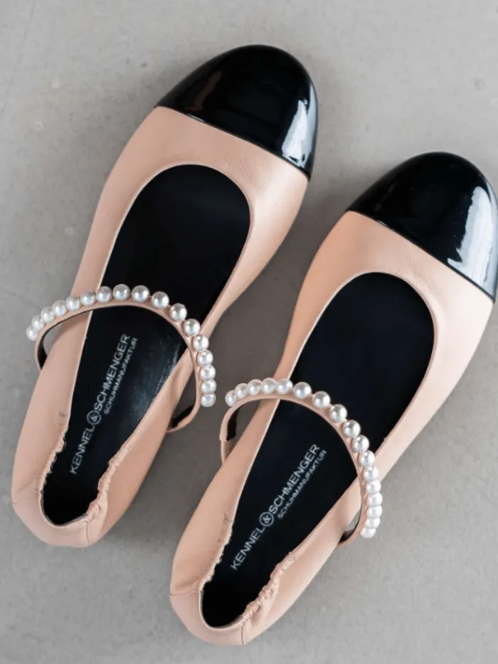 kennel_amp_schmenger_bill_0.webp Kennel u0026 Schmenger Footwear | Footwear^Kennel & Schmenger BILLY Flats In Nude With Pearl Strap 31-14080-225