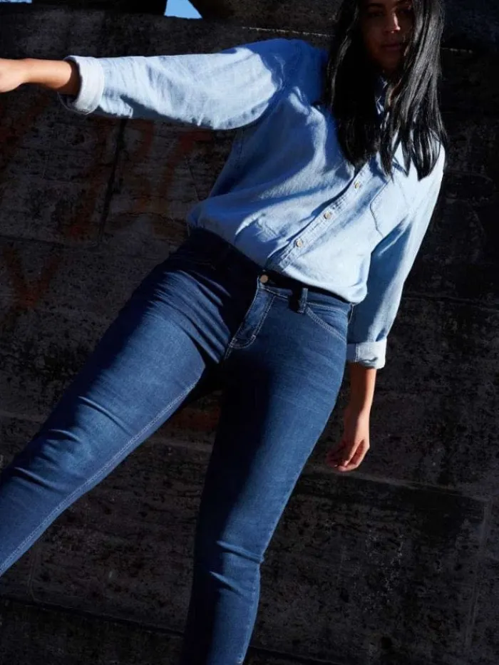 mac_dream_chic_summer_jea_4.webp Mac Jeans Denim | Gifts Under £250^Mac Dream Chic Summer Jeans 5471 0355L D853 Dark Used Blue