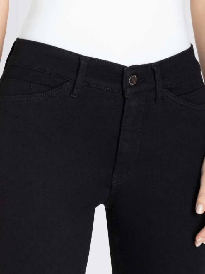 mac_dream_m_summer_chic_c_2.webp Mac Jeans Denim | Gifts Under £250^MAC Dream M Summer Chic Cropped Jeans In Black-Black 5471 0355L D999