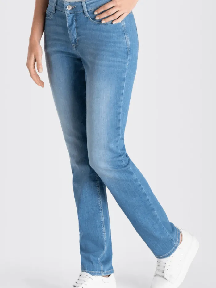 mac_womens_dream_jeans_in_3.webp Mac Jeans Denim | Gifts Under £250^Mac Women's Dream Jeans In Simple Blue Wash 5401 0351L D289