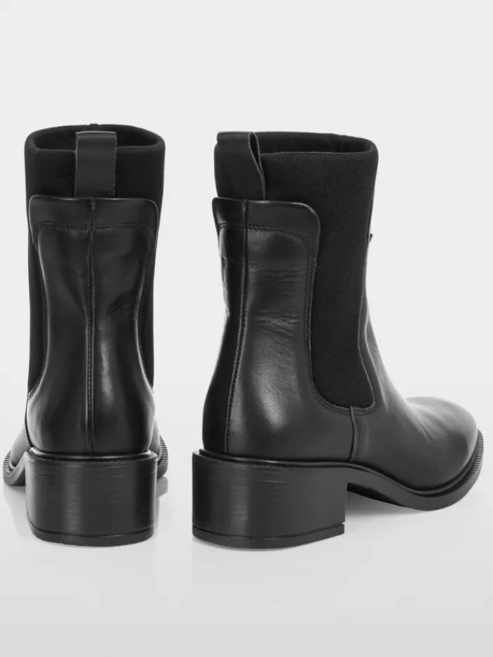 marc_cain_collections_cal_1.webp Marc Cain Collections Footwear | Footwear^Calfskin Slip On Ankle Boots In Black XC SB.09 L