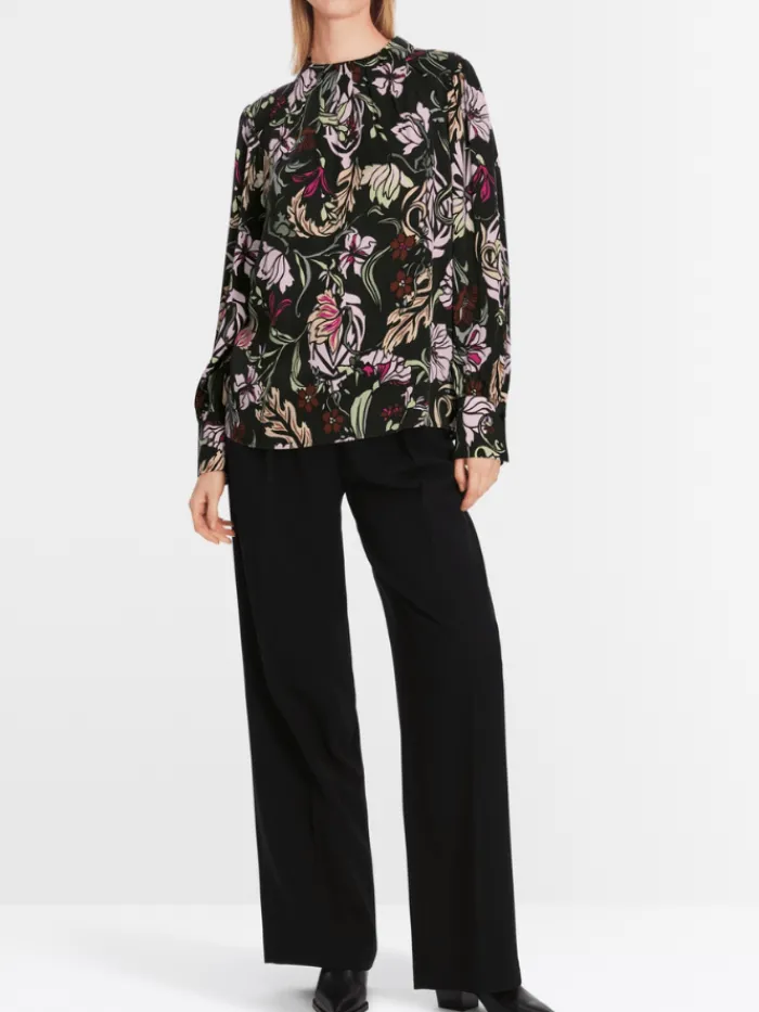 marc_cain_collections_flo_7.webp Marc Cain Collections Tops | Gifts Under £250^Floral Blouse With Silk XC 51.19 W44 COL 900