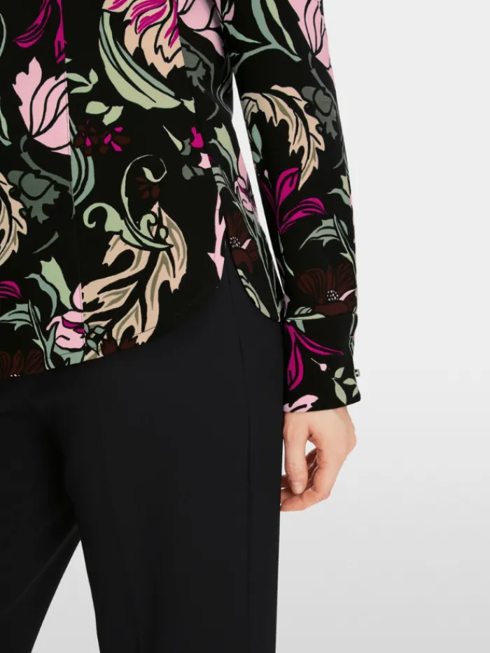 marc_cain_collections_shi_5.webp Marc Cain Collections Tops | Gifts Under £250^Shirt Blouse In Flower Print XC 51.26 J21 COL 90