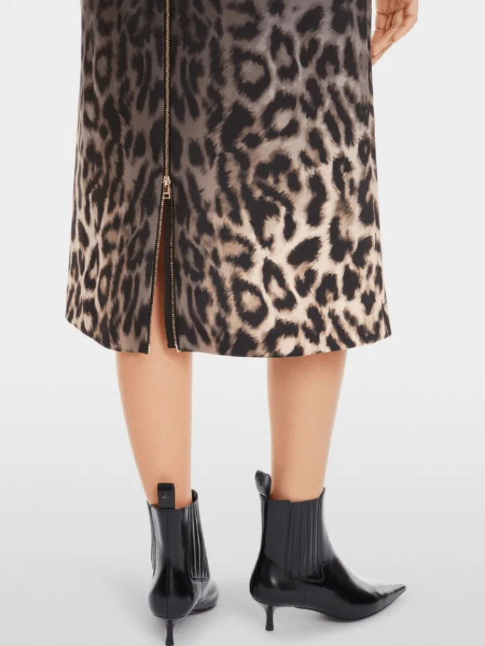 marc_cain_glam_sleeveless_7.webp Marc Cain Glam Dresses | Party Wear^Sleeveless Leopard Print Dress XG 21.19 W16 COL 625