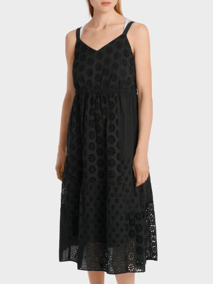 marc_cain_sports_summer_d_7.webp Marc Cain Sports Dresses | Gifts Under £250^Summer Dress With Eyelet Embroidery WS 21.37 W35 COL