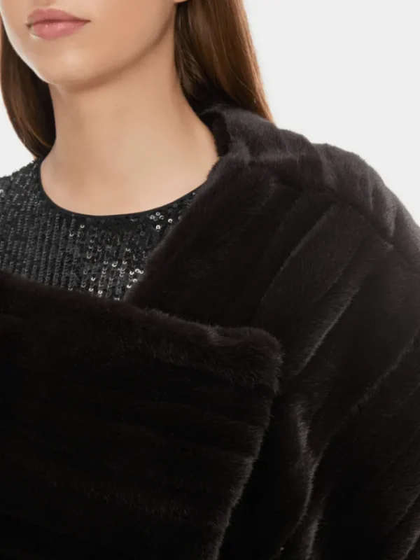 Marc Cain Glam Coats And Jackets | Party Wear^Marc Cain Women's Glam Faux Fur Stole XG B3.01 W15 COL 696