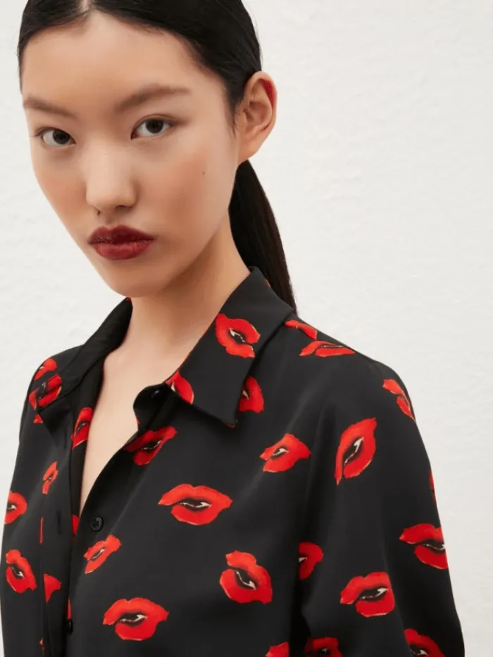 marella_yeah_black_with_l_1.webp Marella Tops | Gifts Under £250^YEAH Black With Lips Print Satin Shirt 24231160632 Col 004