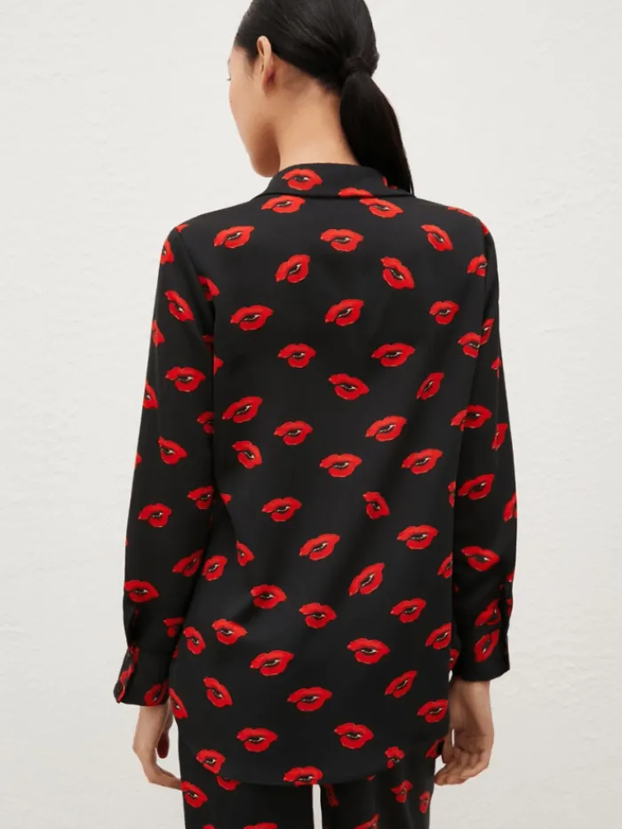 marella_yeah_black_with_l_3.webp Marella Tops | Gifts Under £250^YEAH Black With Lips Print Satin Shirt 24231160632 Col 004