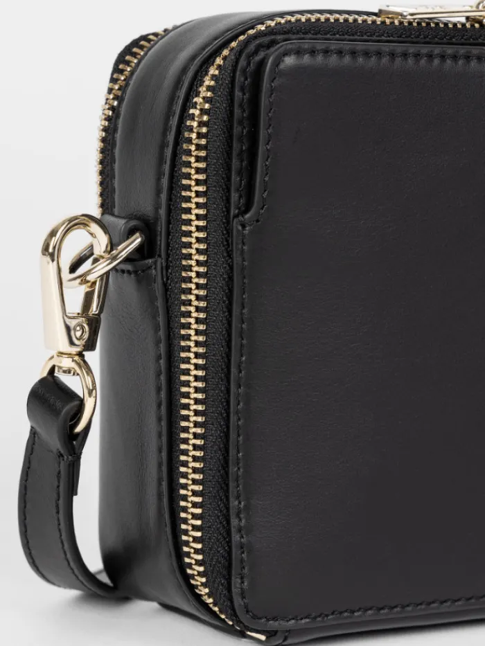paul_smith_black_leather__3-2.webp Paul Smith Bags^Black Leather Signature Stripe Camera Bag W1A-7563-LSIGIN.7