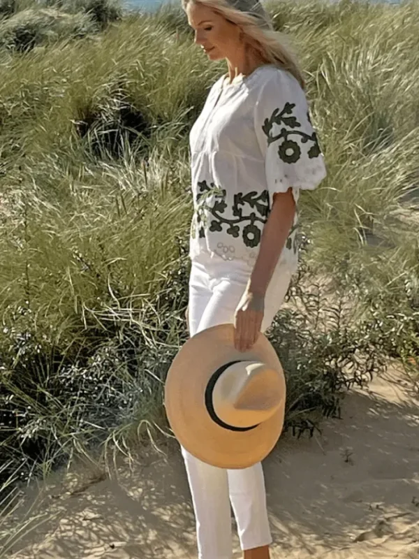 Rose And Rose Tops | Gifts Under £100^ALASSIO Appliqued Embroidered Top In White And Olive